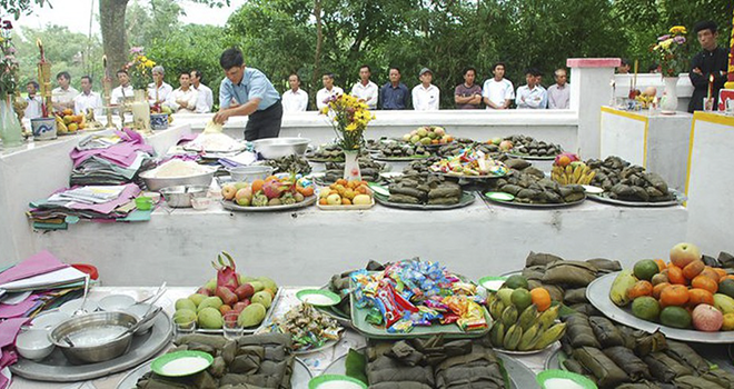 Văn khấn tảo mộ, bài cúng tảo mộ, Tảo mộ, Lễ tảo mộ, bài khấn tảo mộ, khấn tảo mộ, Tảo mộ cuối năm, tảo mộ trước tết, Tảo mộ ngày Tết, Tảo mộ ngày nào, tảo mộ tết, Tao mo