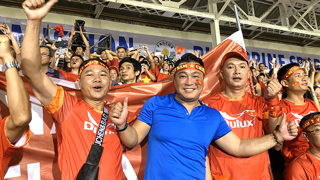 Lý Hùng sang Philippines xem U22 Việt Nam đá với Indonesia, tin chắc đội nhà giành thắng lợi