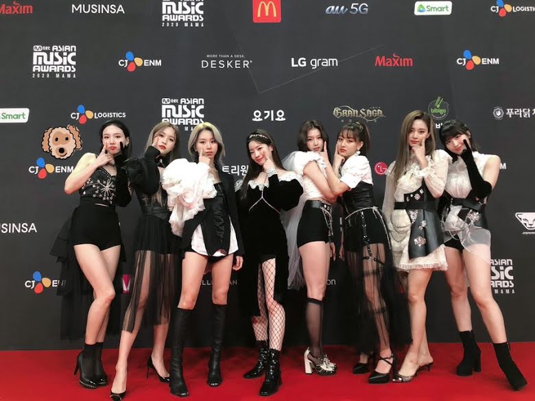 Twice, twice MAMA 2020, Twice covid, Chungha nhiễm covid, Chungha dương tính, Sana twice tiếp xúc Chungha, Treasure, BTS, IZONE, TREASURE, NCT, IZ One