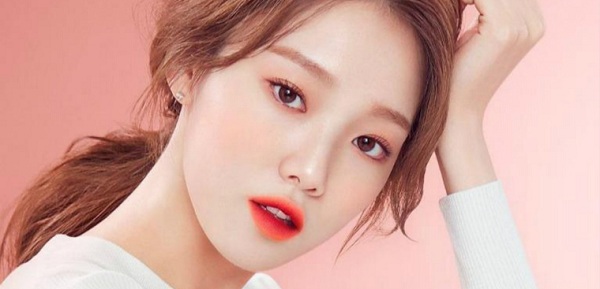 Squid Game, Song Hye Kyo, Jung Ho Yeon, Jung Ho Yeon Squid Game, Jung Ho Yeon trò chơi con mực, Squid Game Jung Ho Yeon, Lee Sung Kyung, Jung Ho Yeon Instagram