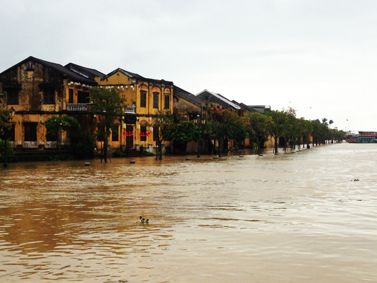 Bão số 5, Tin bão số 5, Bão MangKhut, Siêu bão MangKhut, Cơn bão số 5, Tin bão, Tin bão khẩn cấp, Bão mới nhất, tin bão mới nhất, thời tiết, dự báo thời tiết, siêu bão