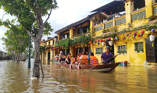 Sau Áp thấp nhiệt đới, siêu bão MANGKHUT cũng đang nhắm vào Bắc Biển Đông