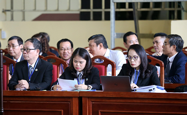xét xử Vụ đánh bạc nghìn tỷ, Phan Văn Vĩnh, vụ đánh bạc nghìn tỷ, Xét xử tướng công an, Xét xử Phan Văn Vĩnh, Phan Sào Nam, Nguyễn Thanh Hóa, Nguyễn Văn Dương, phú thọ