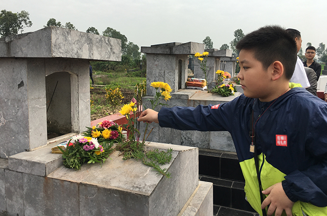 Lễ tảo mộ, Tảo mộ, văn khấn tảo mộ, bài cúng tảo mộ, bài khấn tảo mộ, khấn tảo mộ, Tảo mộ cuối năm, tảo mộ trước tết, Tảo mộ ngày Tết, Tảo mộ ngày nào, tảo mộ tết, Tao mo