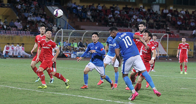 bóng đá Việt Nam, tin tức bóng đá, Viettel 2-1 Than Quảng Ninh, HLV Hoàng Thọ, HLV Than Quảng Ninh bỏ họp báo, BXH V-League vòng 10, Viettel